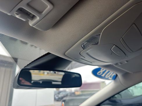 Used 2018 Ford Escape SE w/ Ford Safe & Smart Package image 13