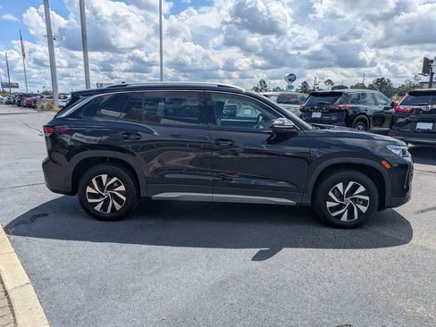 Used 2026 Volkswagen Tiguan S AWD/4WD image 4