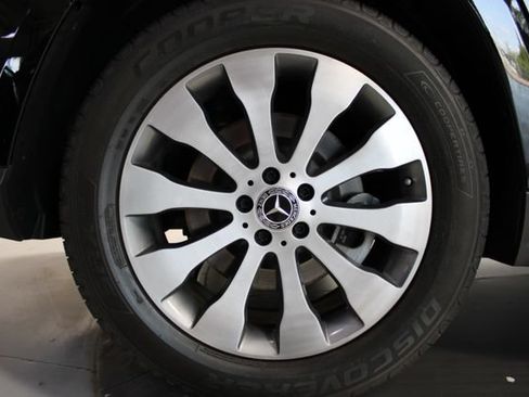 Used 2018 Mercedes-Benz GLS 450 4MATIC image 33