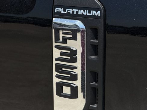 New 2026 Ford F350 Platinum w/ Platinum Plus Package AWD/4WD image 9