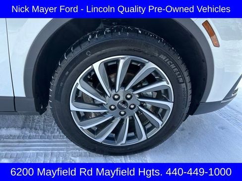 Used 2023 Lincoln Corsair Reserve w/ Equipment Group 201A image 10