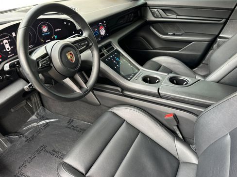 Used 2023 Porsche Taycan RWD image 4