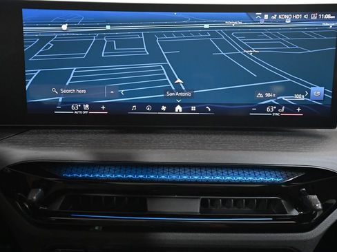 New 2026 BMW 330i Sedan w/ M Sport Package image 15