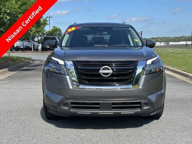 Certified 2025 Nissan Pathfinder SV FWD image 2