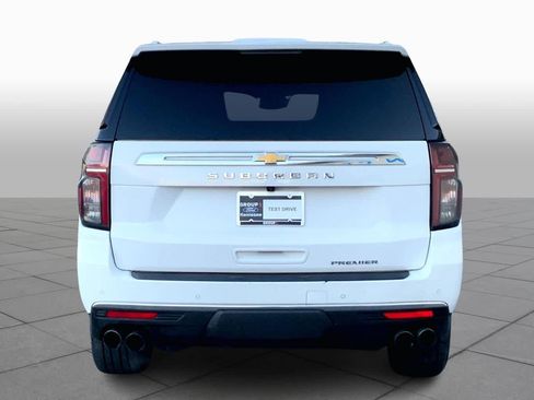 Used 2023 Chevrolet Suburban Premier image 5