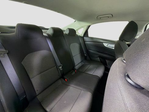 Used 2024 Kia Forte LXS FWD image 27