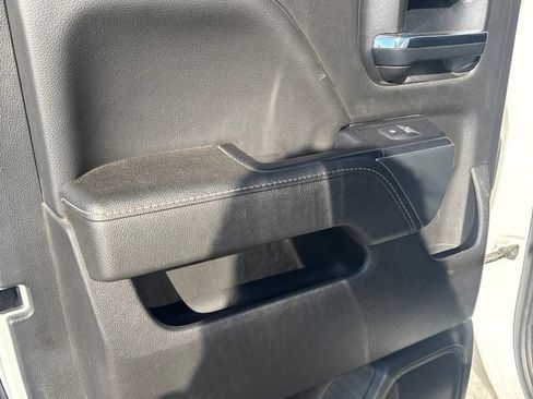 Used 2018 Chevrolet Silverado 1500 LT w/ All Star Edition AWD/4WD image 32