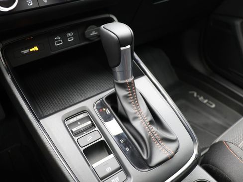 Used 2025 Honda CR-V Sport image 26