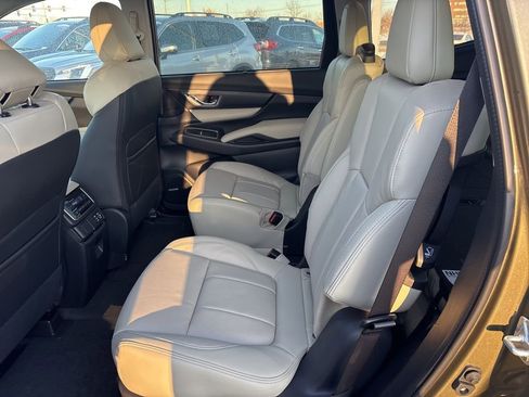New 2026 Subaru Ascent Limited image 13