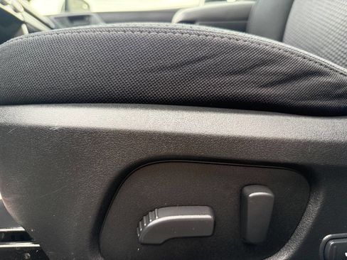 Used 2018 Subaru Forester 2.5i Premium image 16