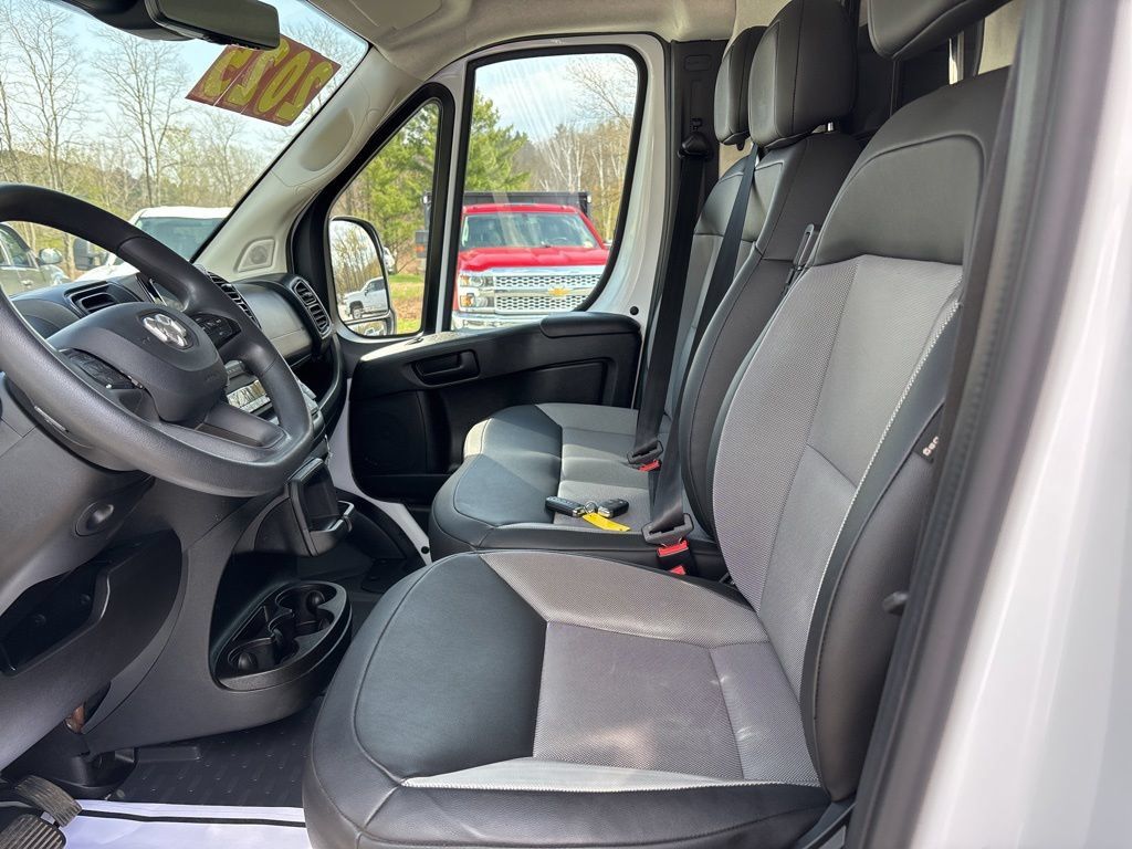 Used 2025 RAM ProMaster 3500 w/ Safety Group FWD image 16
