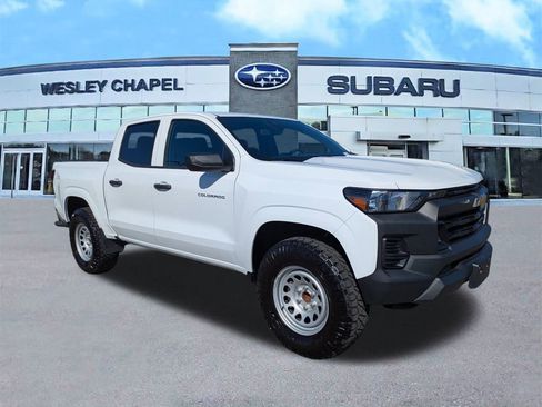 Used 2024 Chevrolet Colorado W/T image 1