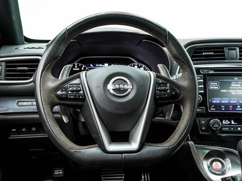 Used 2023 Nissan Maxima SR w/ Sport Mat Group FWD image 23