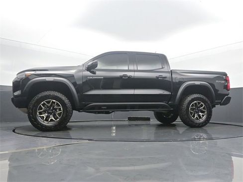 Used 2023 Chevrolet Colorado ZR2 w/ ZR2 Convenience Package III image 47