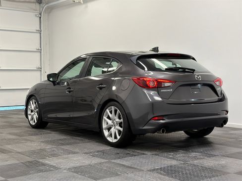 Used 2017 MAZDA MAZDA3 Grand Touring w/ Premium Equipment Package image 6