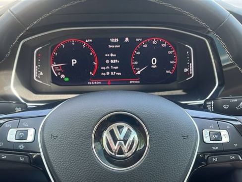 Used 2021 Volkswagen Jetta SEL FWD image 28
