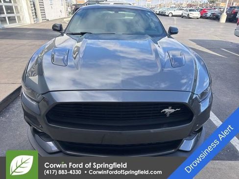 Used 2016 Ford Mustang GT Premium image 2