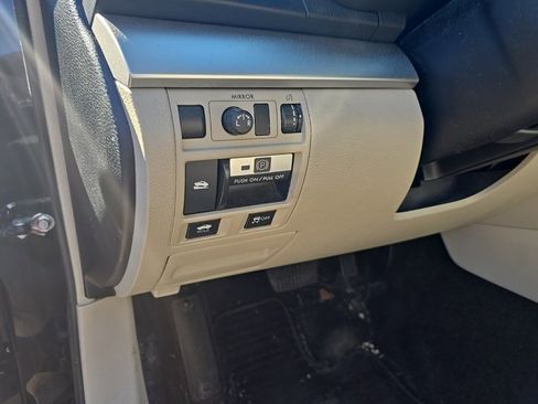 Used 2013 Subaru Legacy 2.5i Premium image 11