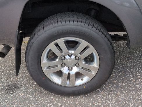 Used 2013 Toyota Tacoma 4x4 Double Cab w/ Limited Pkg image 27