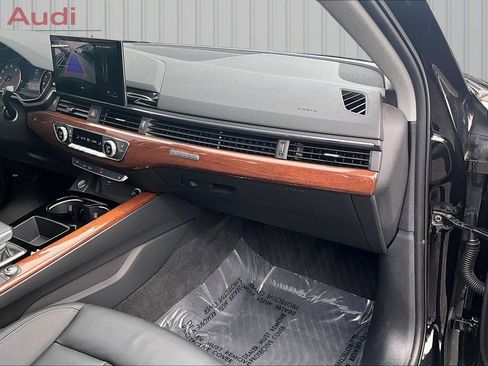 Used 2023 Audi A4 2.0T Premium w/ Convenience Package image 26