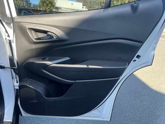 Used 2024 Chevrolet Trax LS FWD image 29
