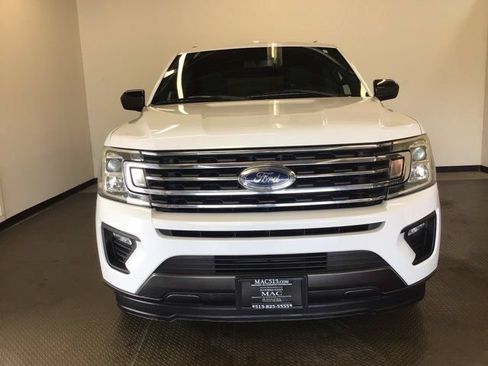 Used 2018 Ford Expedition Max XL RWD image 2