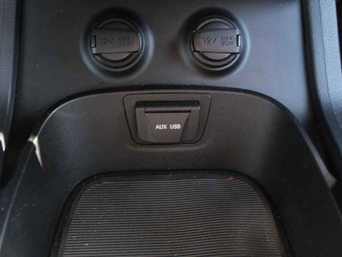 Used 2014 Hyundai Santa Fe Sport w/ Technology Package 04 image 24