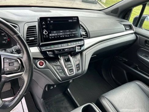 Used 2025 Honda Odyssey Sport-L image 19