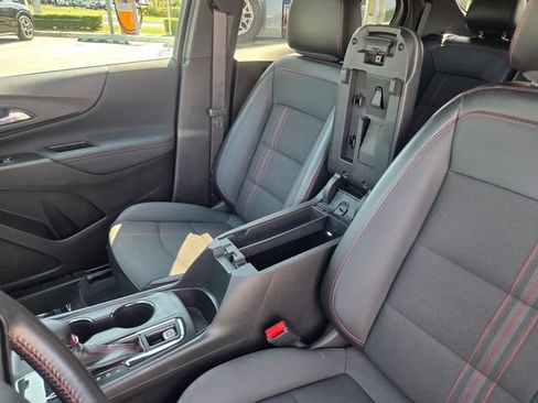 Used 2022 Chevrolet Equinox RS FWD image 20
