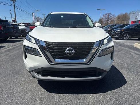 Certified 2023 Nissan Rogue SV AWD/4WD image 4