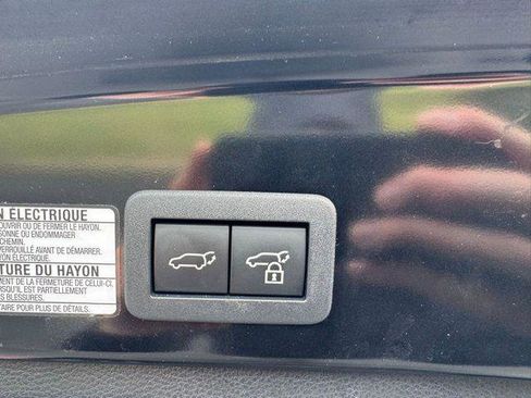 Certified 2023 Toyota Corolla Cross XLE w/ Convenience Package image 10