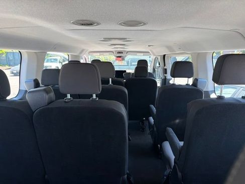 Used 2025 Ford Transit 350 XLT RWD image 25