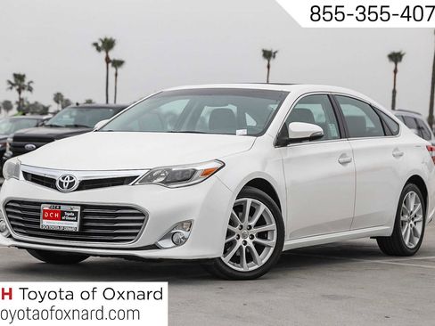 Used 2013 Toyota Avalon Limited image 1