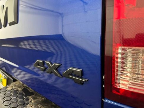 Used 2019 RAM 1500 Express w/ Wheel & Sound Group AWD/4WD image 34