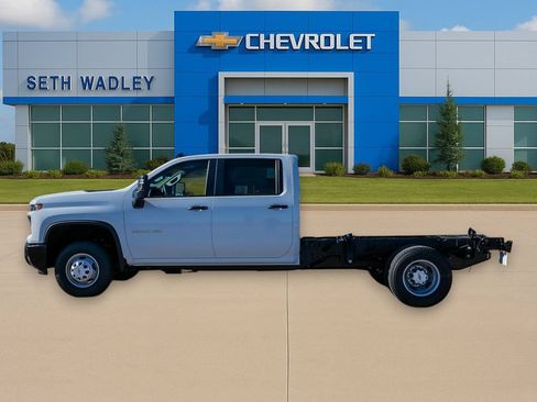 New 2026 Chevrolet Silverado 3500 W/T w/ WT Convenience Package AWD/4WD image 4