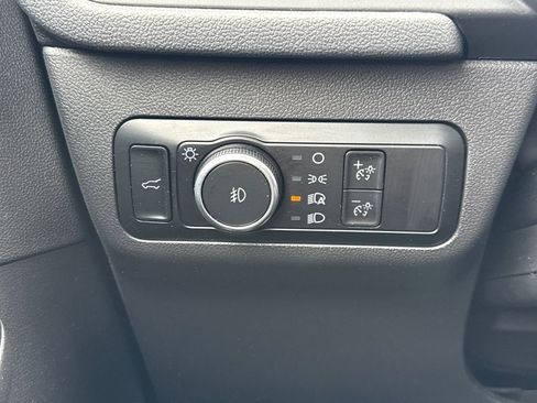 Certified 2023 Ford Escape ST-Line Select w/ Tech Pack #2 image 24