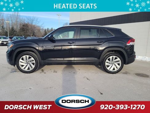 Used 2021 Volkswagen Atlas Cross Sport SE image 3