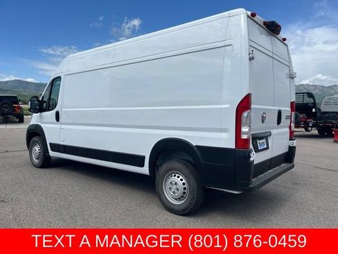 Used 2025 RAM ProMaster 2500 w/ Convenience Group FWD image 6