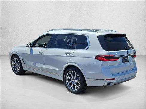 New 2027 BMW X7 xDrive40i w/ Premium Package AWD/4WD image 9