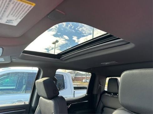 New 2026 GMC Sierra 1500 SLT w/ SLT Premium Plus Package AWD/4WD image 28