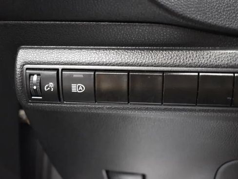 Used 2024 Toyota Corolla LE FWD image 21