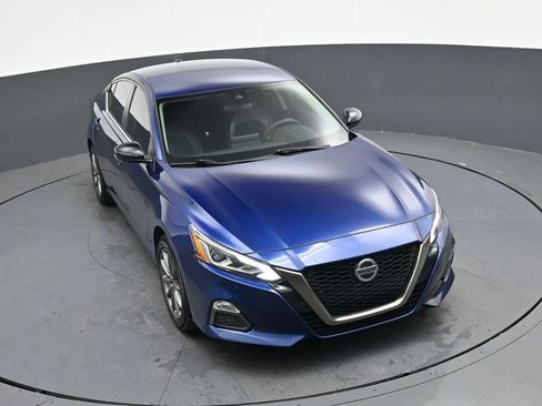 Used 2020 Nissan Altima 2.5 SR image 17