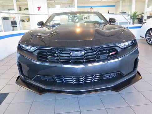 Used 2024 Chevrolet Camaro LT image 8