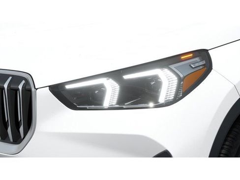 New 2026 BMW X1 xDrive28i w/ Technology Package AWD/4WD image 6
