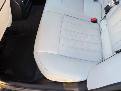 Used 2018 BMW 540i image 18