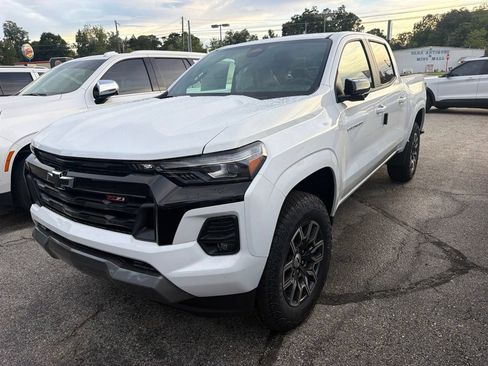 New 2026 Chevrolet Colorado Z71 w/ Z71 Convenience Package 2 AWD/4WD image 1