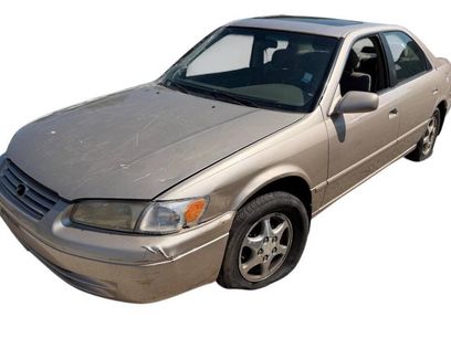 Used 1999 Toyota Camry LE
