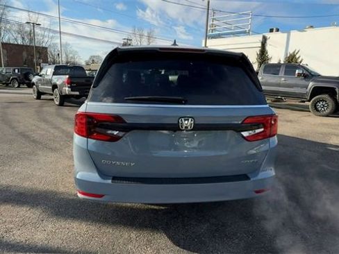 Used 2023 Honda Odyssey Sport image 7
