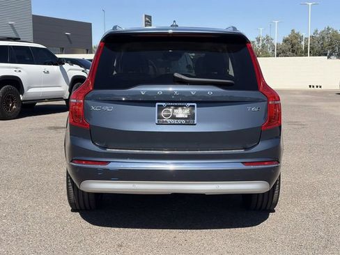 Certified 2022 Volvo XC90 T6 Inscription w/ Advanced Package AWD/4WD image 8