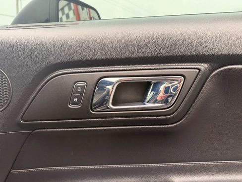 Used 2015 Ford Mustang GT Premium image 23